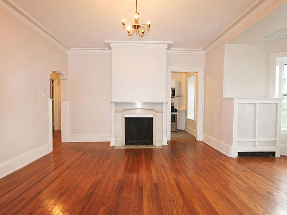 5th image of 5313 Baynton St #2A