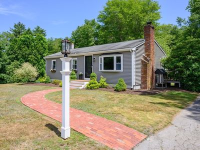 54 Forest St, Pembroke, MA, 02359