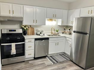 118 N 18th St #5, Chesterton, IN 46304