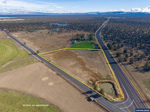 23669 Dodds Rd, Bend, OR 97701