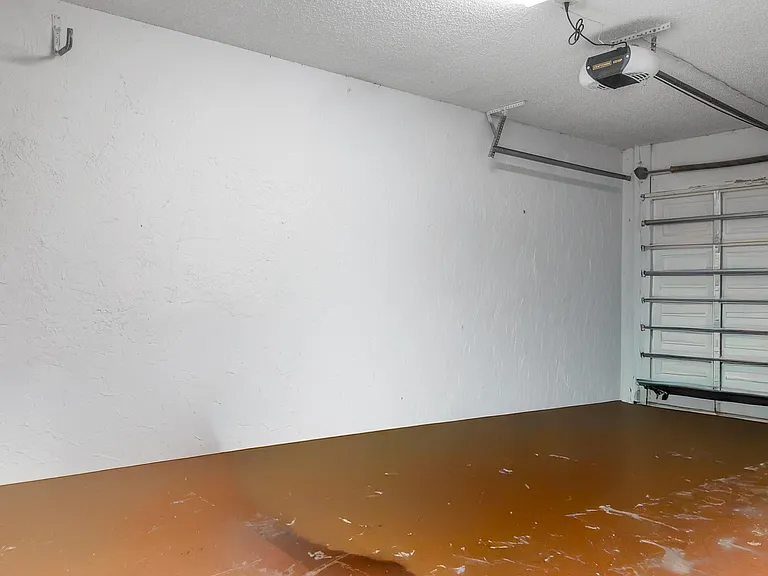 22860 Ironwedge Dr — Photo 52
