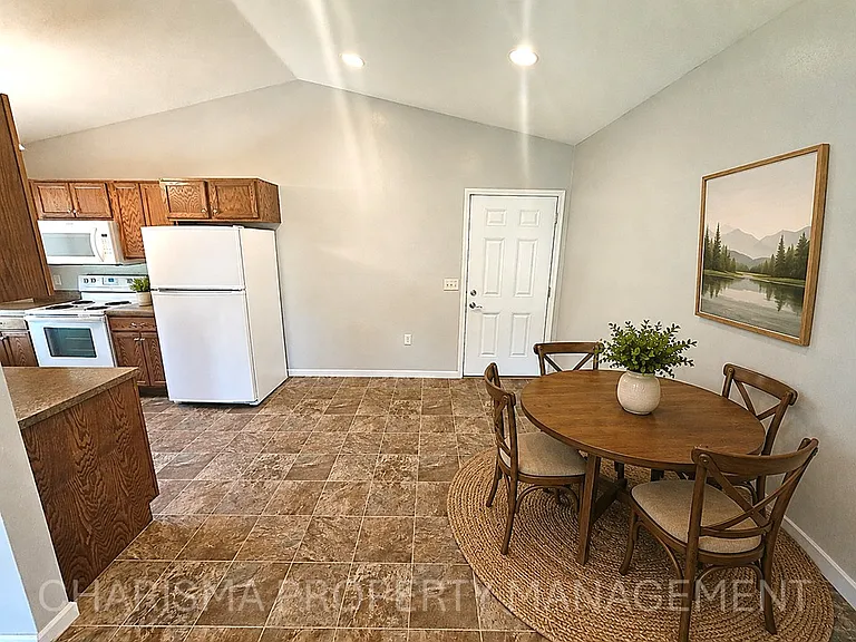 KIP Properties — Photo 43
