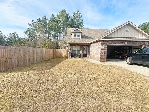 17093 Palm Ridge Dr, Diberville, MS 39540