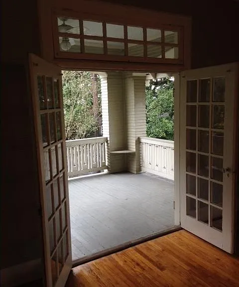 LR/Front Porch