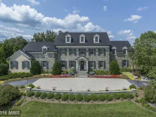 13516 Paternal Gift Dr, Highland, MD 20777