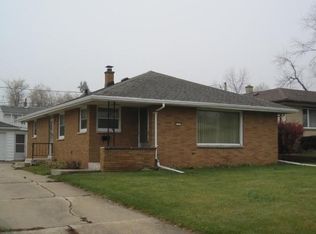 1723 Maple St, South Milwaukee, WI 53172