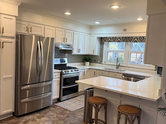 4th image of 5201 Cumnor Rd