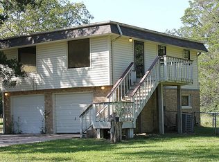 1004 Fm 646, Dickinson, TX 77539