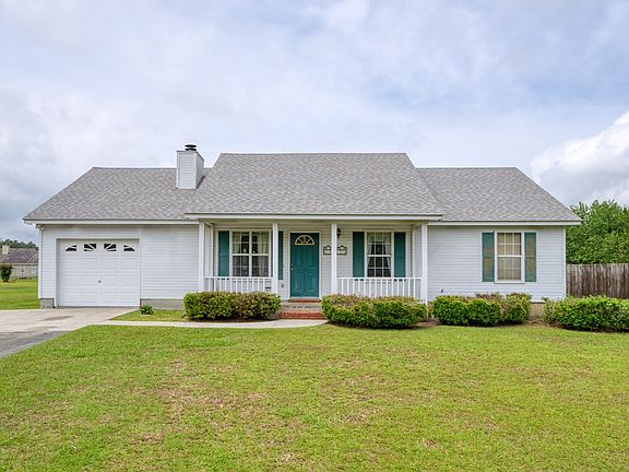 2nd image of 3885 Nicole Ln