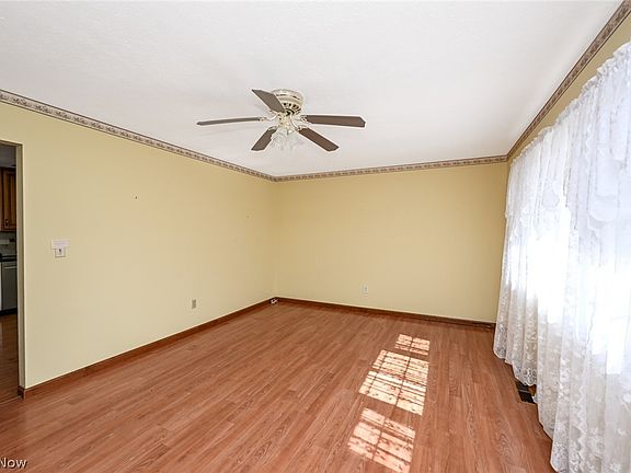 5th image of 353 Longview Rd