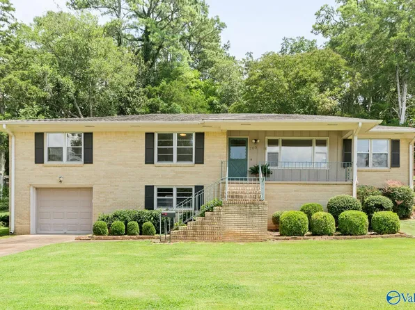 703 Cleermont Dr SE, Huntsville, AL 35801