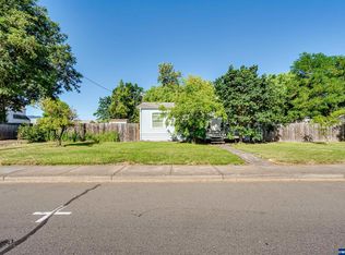 430 S 5th St, Monroe, OR 97456