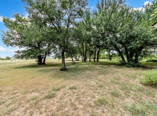 1197 Heritage Creek Dr, Rhome, TX 76078
