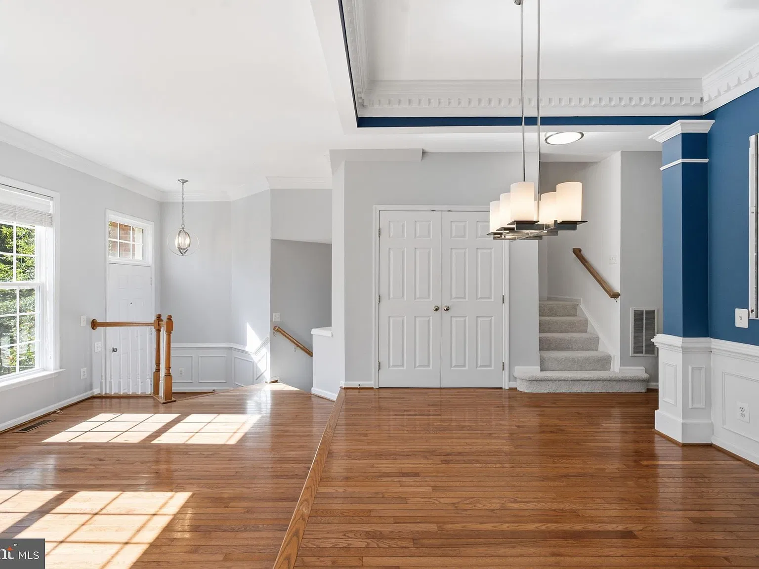 3 bed, 4.0 bath, 1944 sqft, $3,500 — Photo 3