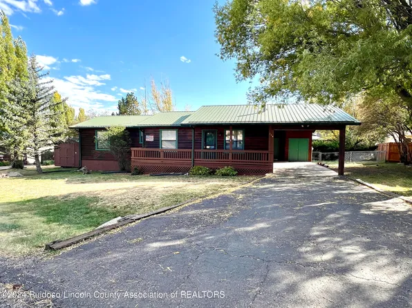 224 E Rainbow Dr, Ruidoso, NM 88345