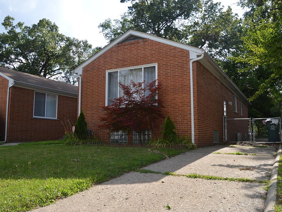 1st image of 23415 Davey Ave