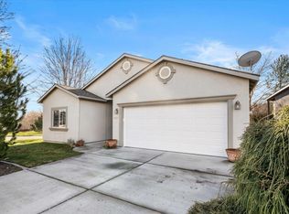 2601 Eaglewatch Loop, Richland, WA 99354