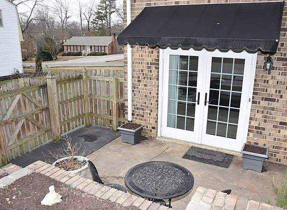 4th image of 7308 Bluebird Way