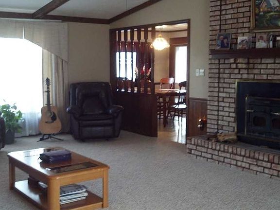 3rd image of 4726 Beechmont Dr