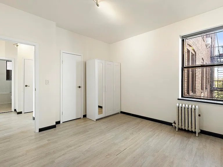 6601 Broadway #D7 — Photo 13