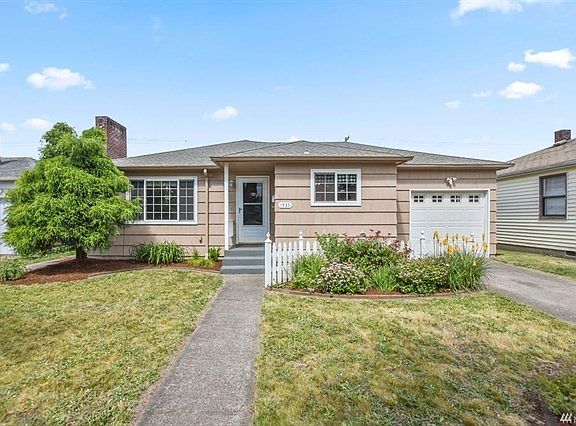 Front view....newer roof