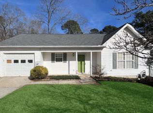 239 Oak Cir N, Stockbridge, GA