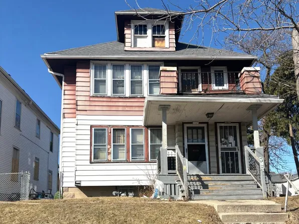 1925 North 27th STREET #1927, Milwaukee, WI 53208