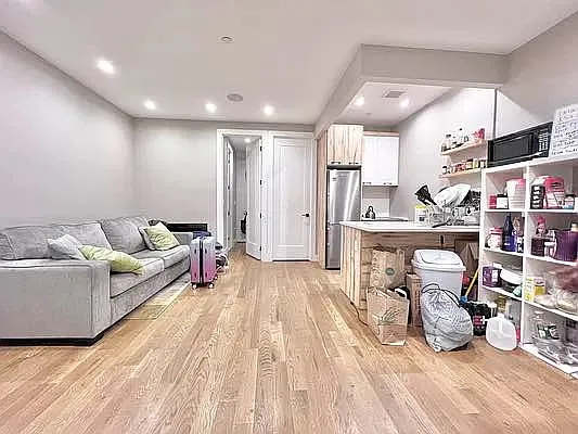 Rented by Doorway NYC, LLC | media 1