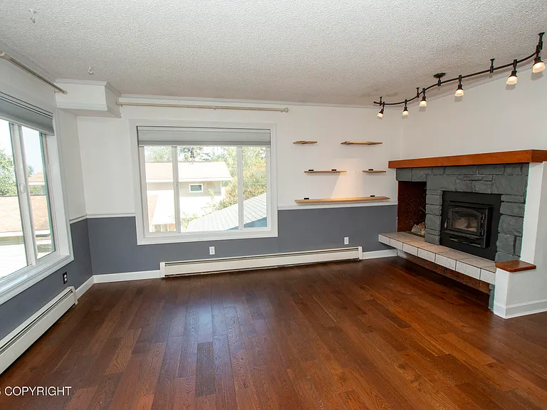 11530 Echo St — Photo 9