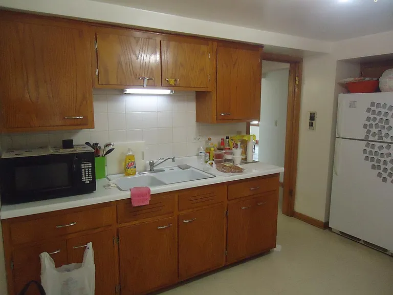 8902 N Wisner St #GW — Photo 7