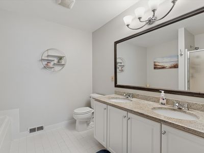 2405 Carriage Ln, Royersford, PA, 19468