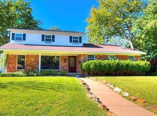 9442 Hunters Creek Dr, Dallas, TX 75243