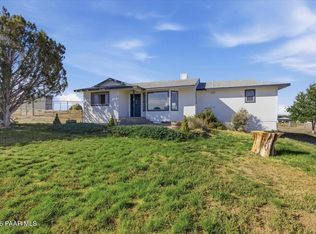 2950 W Road 2 N, Road, AZ 86323