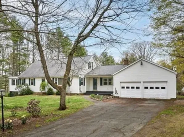15 West St, New Salem, MA 01355