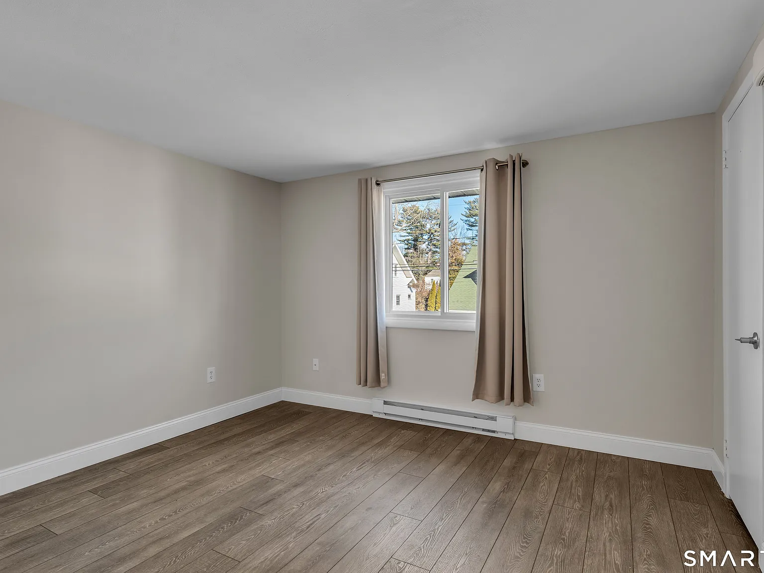 1 bed, 1.0 bath, 476 sqft, $1,650 — Photo 3