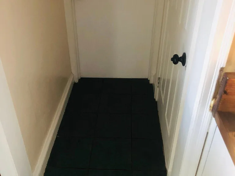 hall to first floor bedroom