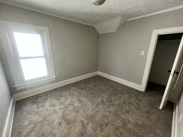 1118 Van Buren St — Photo 10