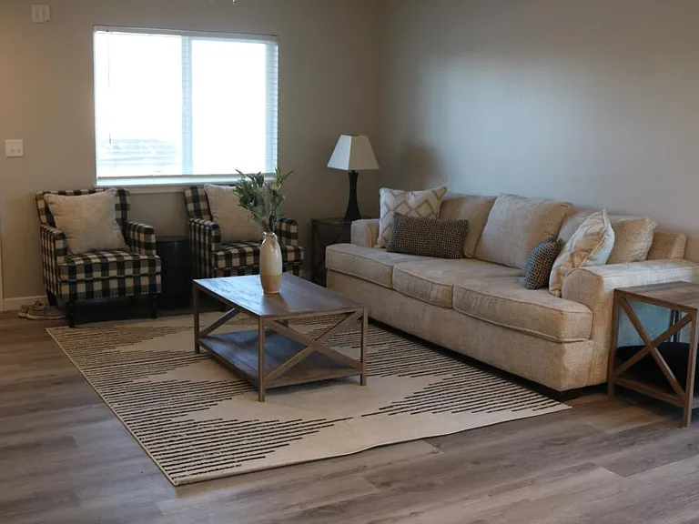 14 Reserve Ct — Photo 6