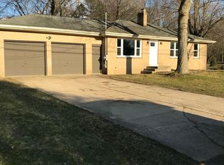 10703 S Westnedge Ave, Portage, MI 49002