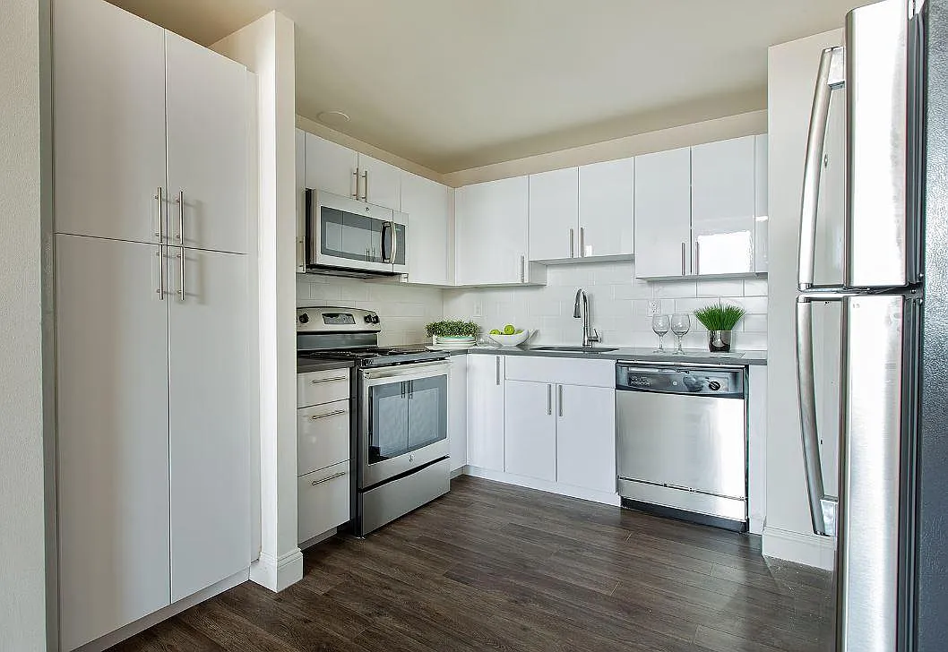 SilverBrick Lofts — Photo 2