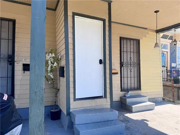216 N Salcedo St #B, New Orleans, LA 70119