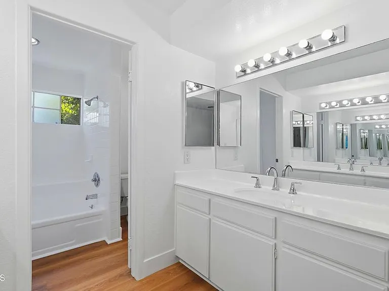 22028 Collins St #1 — Photo 30