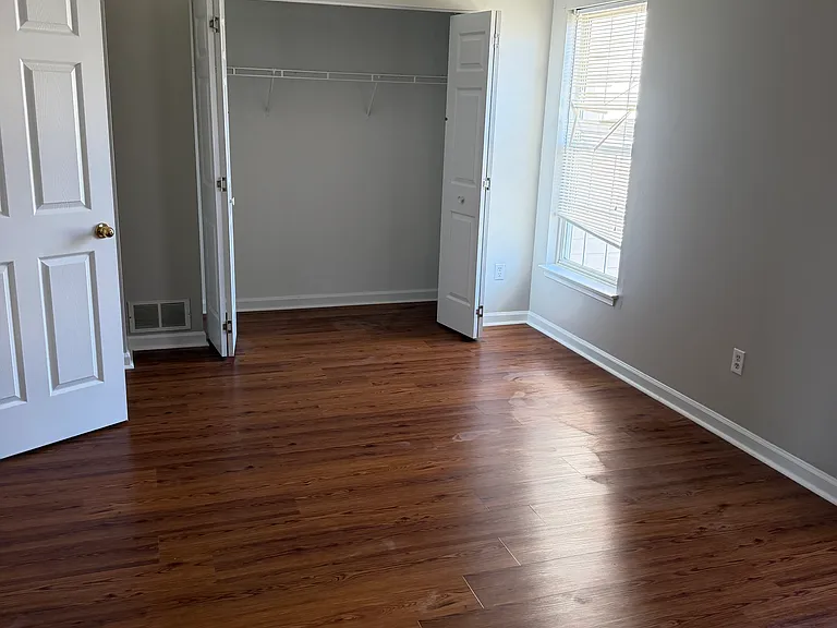 15 E Christina Pl — Photo 9