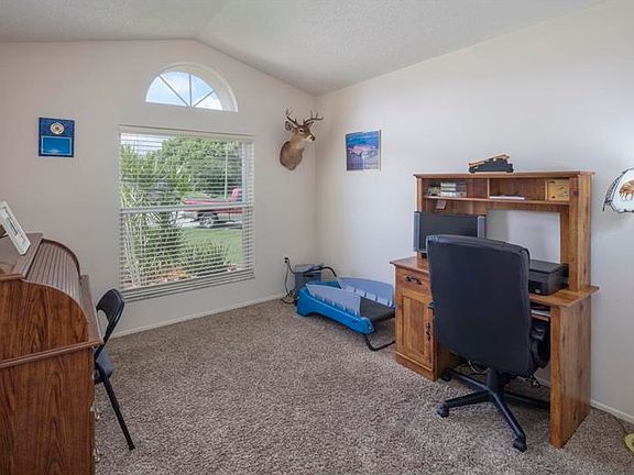 2nd image of 349 Banyan Dr