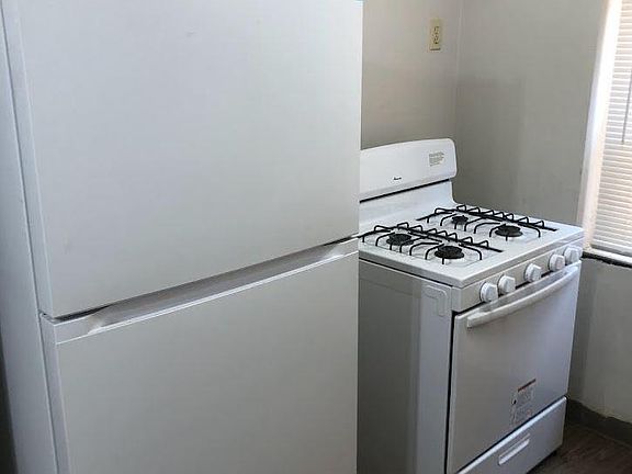 4th image of 5446 Chippewa St #1E