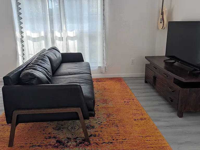 116 Bellair Dr — Photo 7