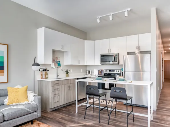 Paloma University City