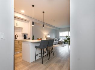 2465 Gateway Rd #204, Langford, BC V9B6R1