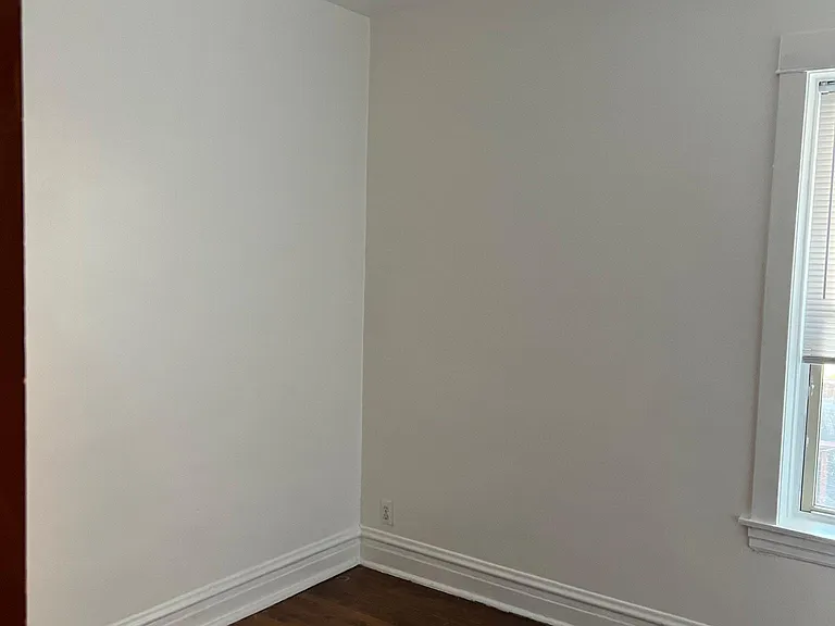 5154 W Berteau Ave #1 — Photo 17