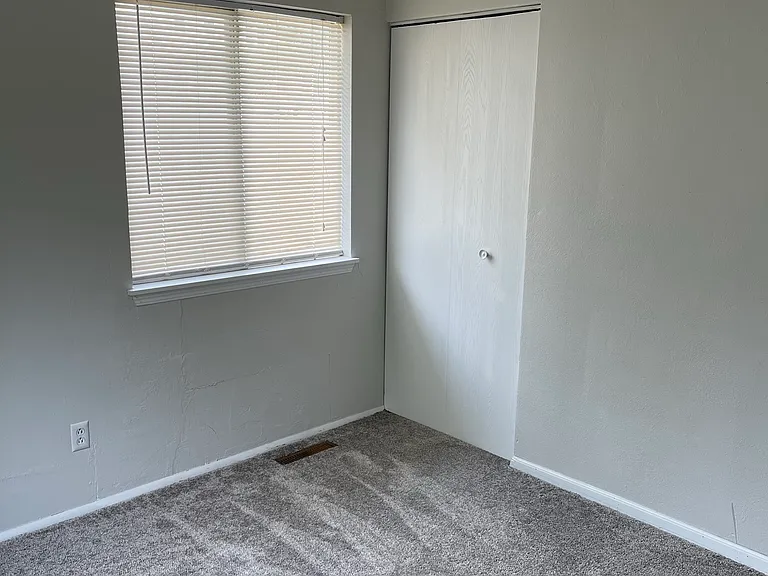 314 S Johnson St #2 — Photo 11